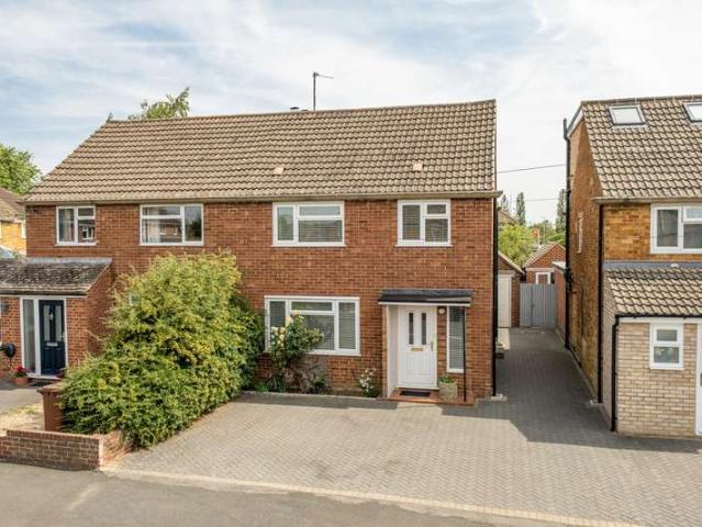House for sale in Evershot, Oxfordshire