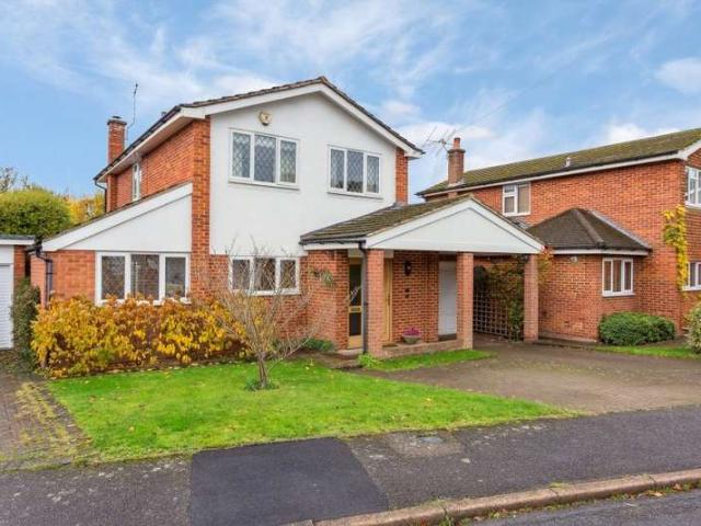 House for sale in Lunnon, Buckinghamshire