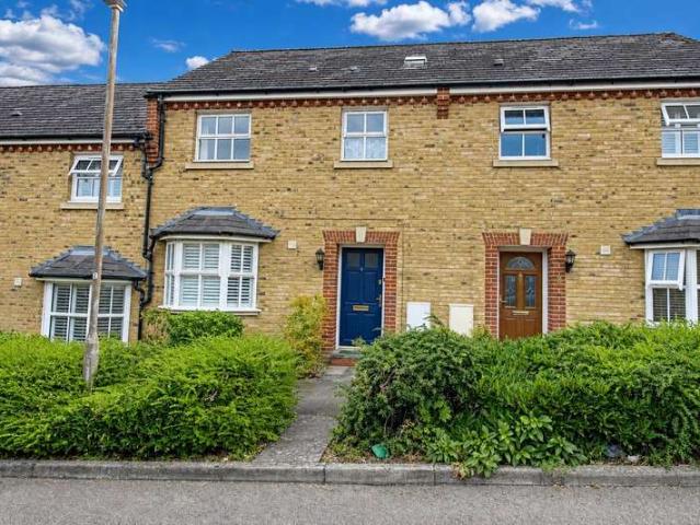 House for sale in Ashlyns Estate, Pouchen End