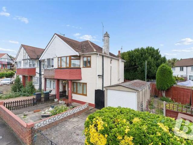 House for sale in Hamerton, Kent