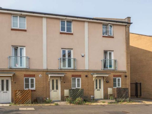 House for sale in Horfield, Feckenham