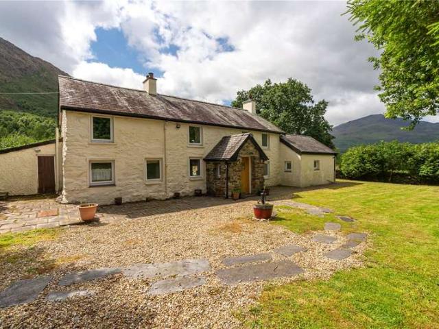 House for sale in Beddgelert, Wales