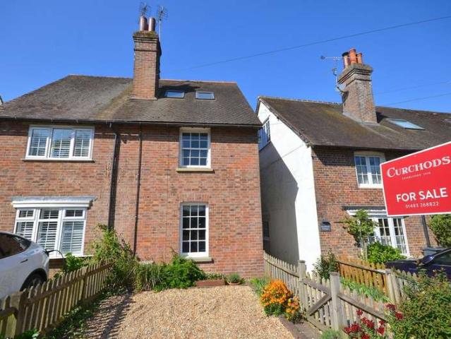 House for sale in Fole, Surrey