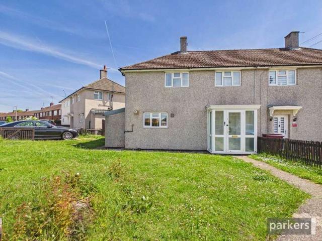 House for sale in Whitley Wood, Reading