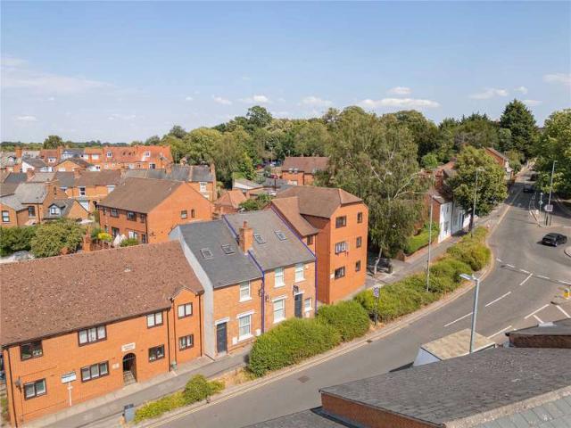 House for sale in Woodloes Park, Green Close
