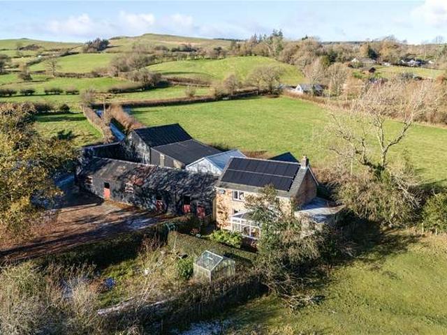 House for sale in Trefeglwys