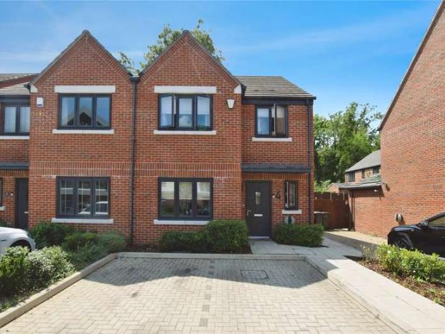 House for sale in Row Town, Surrey