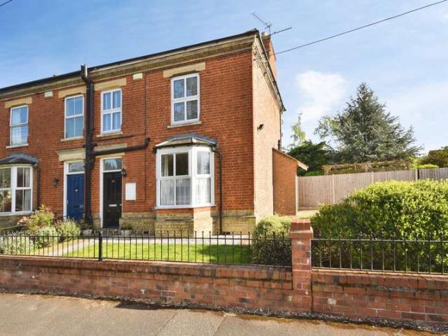 House for sale in Barholm, Lincolnshire
