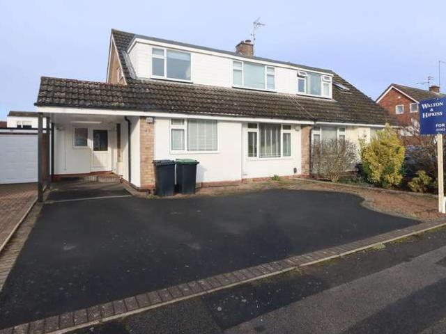 House for sale in Bromsgrove, Worcestershire