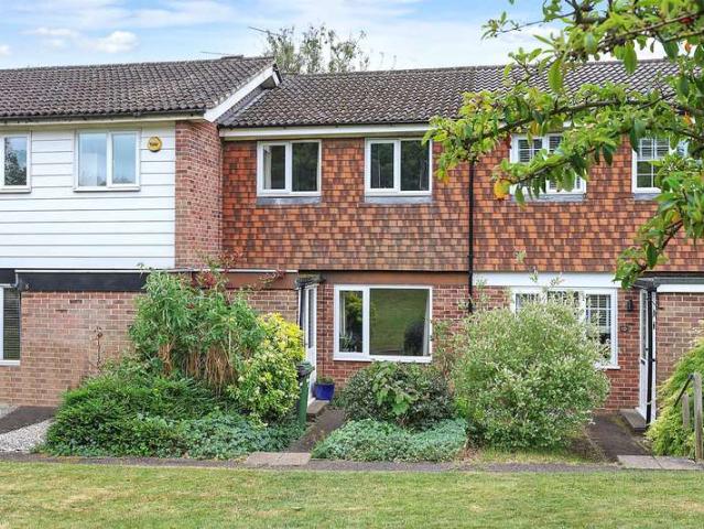 House for sale in Pachesham Park, Surrey