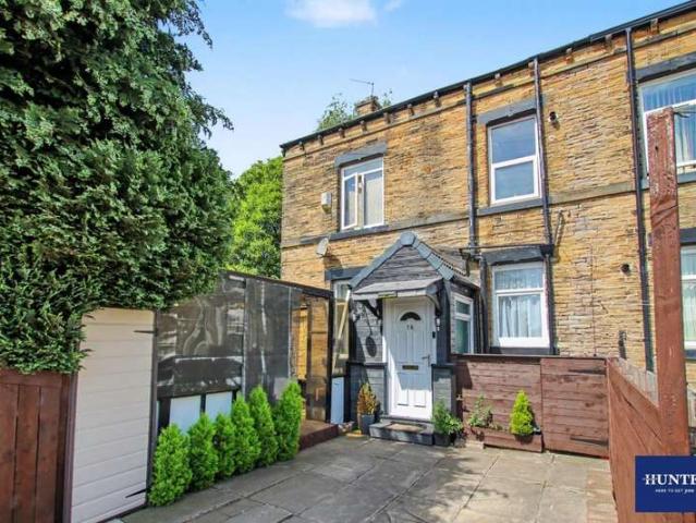 House for sale in Laisterdyke, West Yorkshire