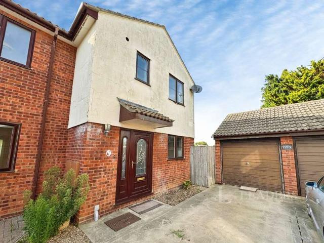 House for sale in Dale Hill, Essex