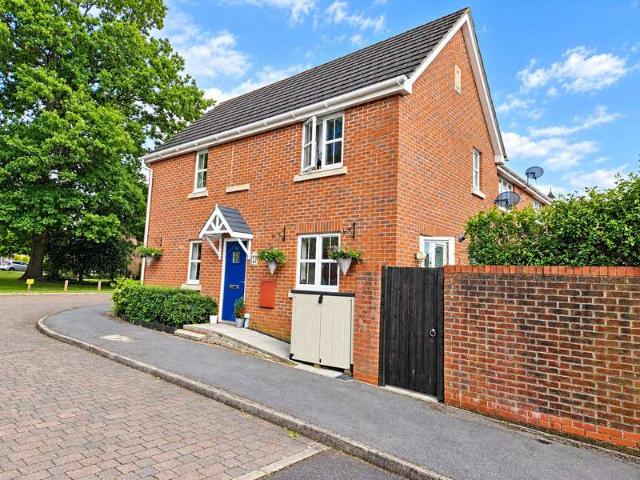 House for sale in Bolton Low Houses, Hampshire