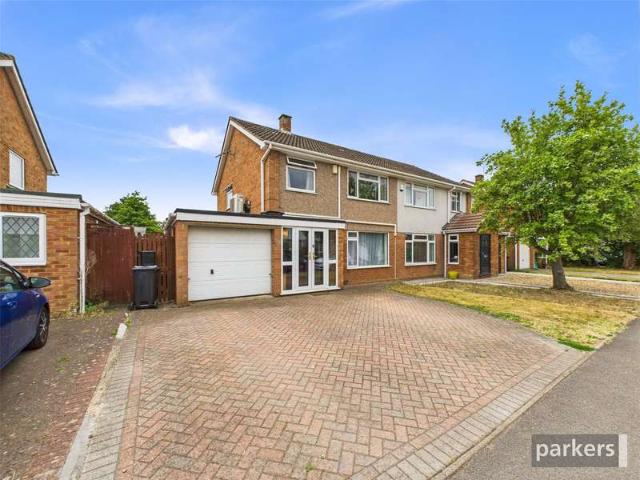 House for sale in Twyford