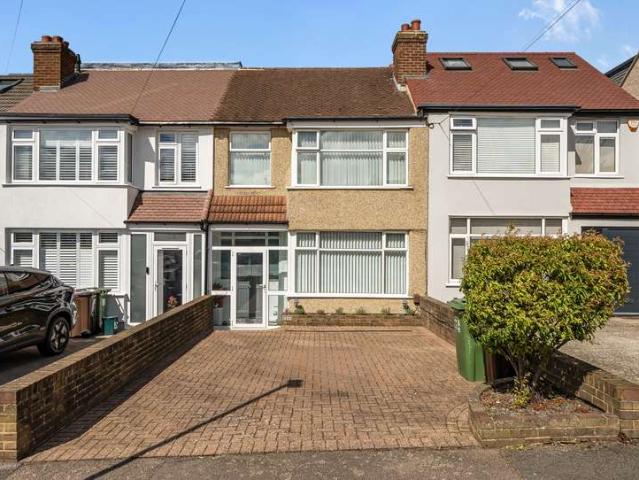 House for sale in Greater London