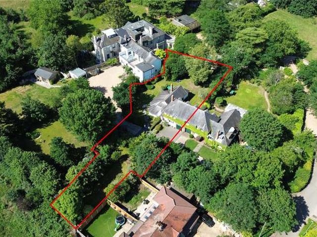 House for sale in Wraysbury