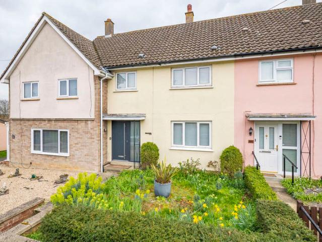 House for sale in Chelmondiston, Suffolk