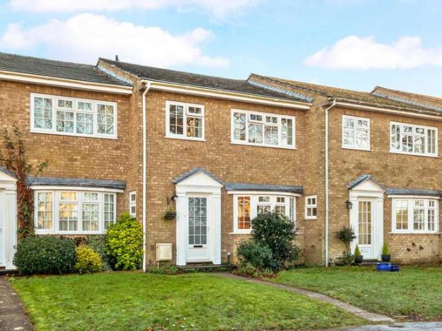 House for sale in Farncombe, Waverley