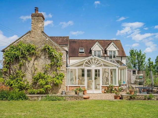 House for sale in Marston Maisey, Marston Meysey