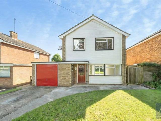 House for sale in Maids' Moreton, Buckinghamshire