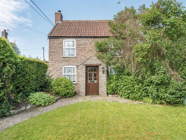 House for sale in Winterbourne