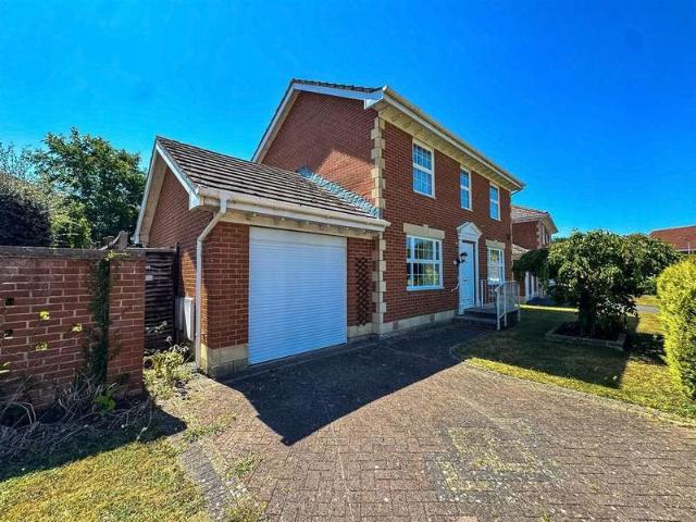 House for sale in Worle, Weston-super-mare