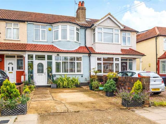 House for sale in Tolworth, Greater London