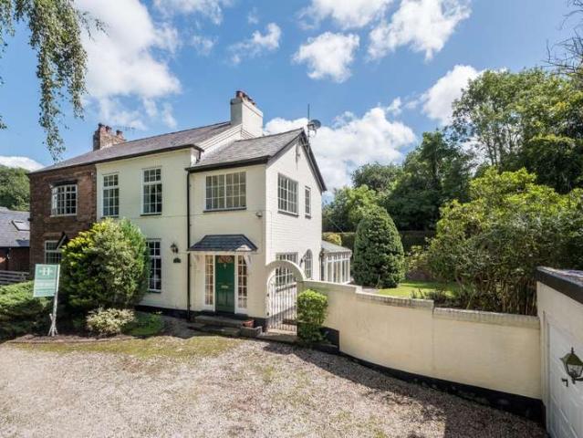 House for sale in Sandiway, Cuddington