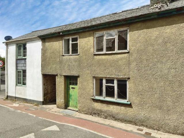 House for sale in Landrake, Cornwall