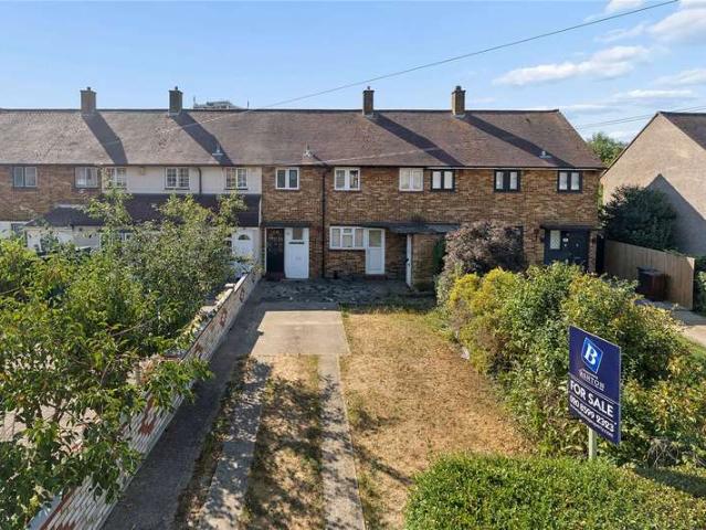 House for sale in Marks Gate, Greater London