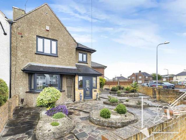 House for sale in Gravesend, Gravesham