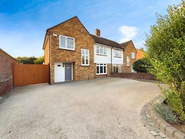 House for sale in Clewer Village, Windsor