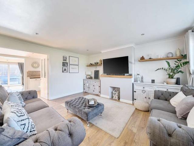 House for sale in Oldland, South Gloucestershire
