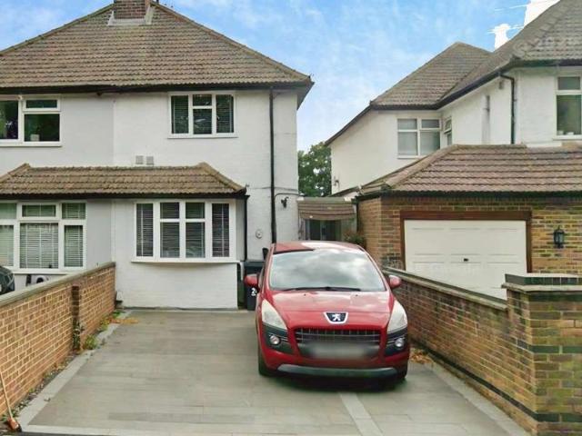 House for sale in Datchet