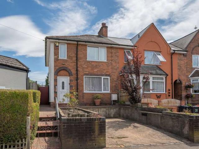 House for sale in Wake Green, West Midlands