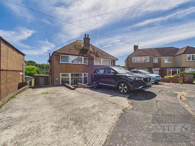 House for sale in Ore, Guestling Green
