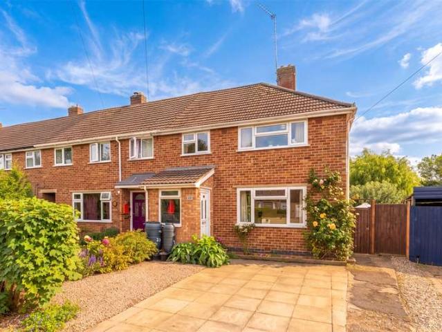 House for sale in Woodloes Park, Warwick
