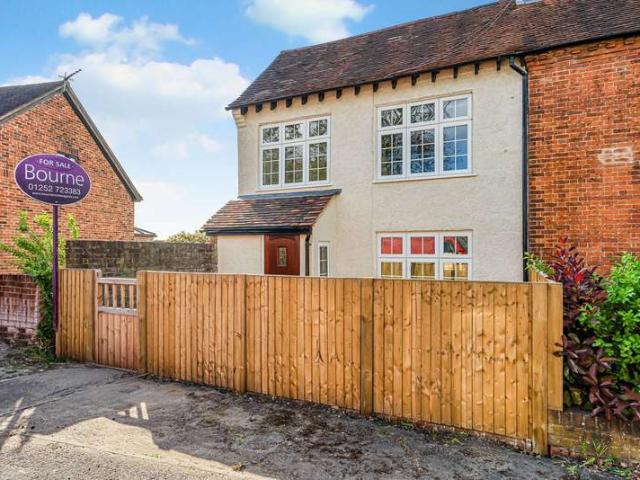 House for sale in Wrecclesham, Fole