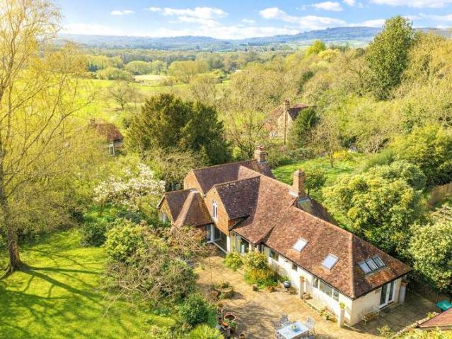 House for sale in Witley and Milford, Fole