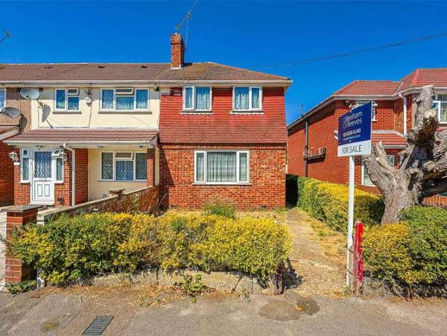 House for sale in London Borough of Hillingdon, Greater London