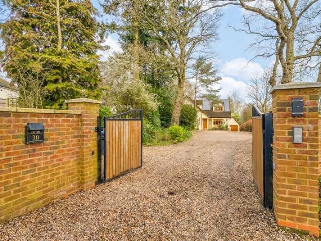 House for sale in Oaklands, Fretherne