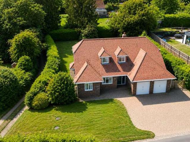 House for sale in Soldridge, East Hampshire