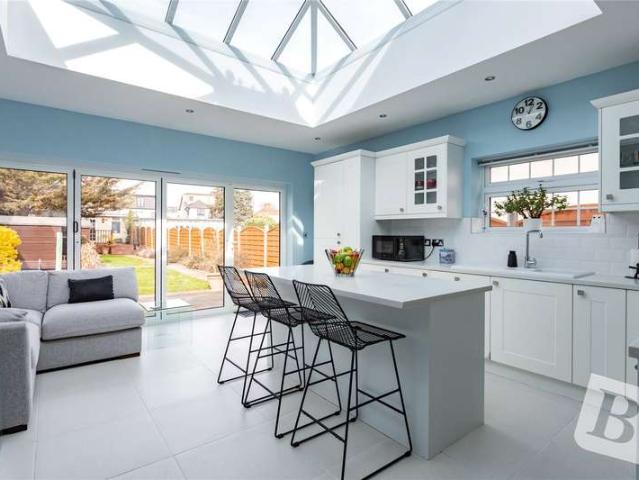 House for sale in Rush Green, Greater London