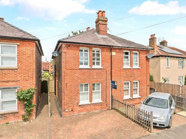 House for sale in Fole, Surrey
