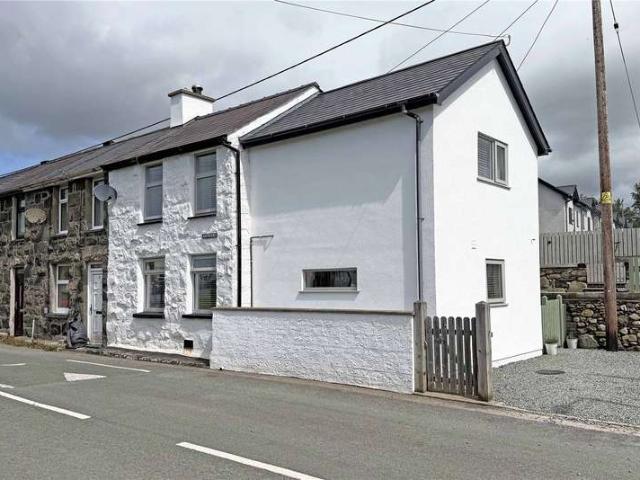 House for sale in Criccieth