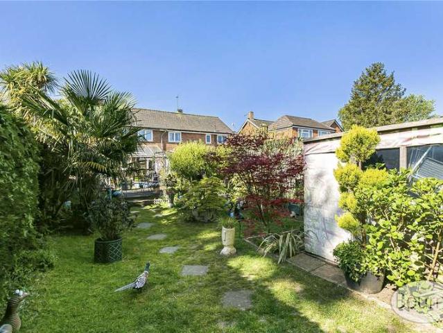 House for sale in Westfield, Woking