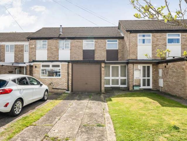 House for sale in Gloucester, Gloucestershire
