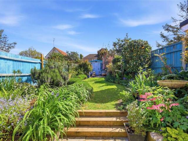 House for sale in Shoeburyness, Southend-on-Sea