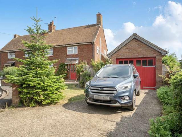 House for sale in Shabbington, Buckinghamshire