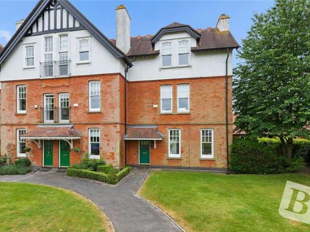House for sale in Ongar, Epping